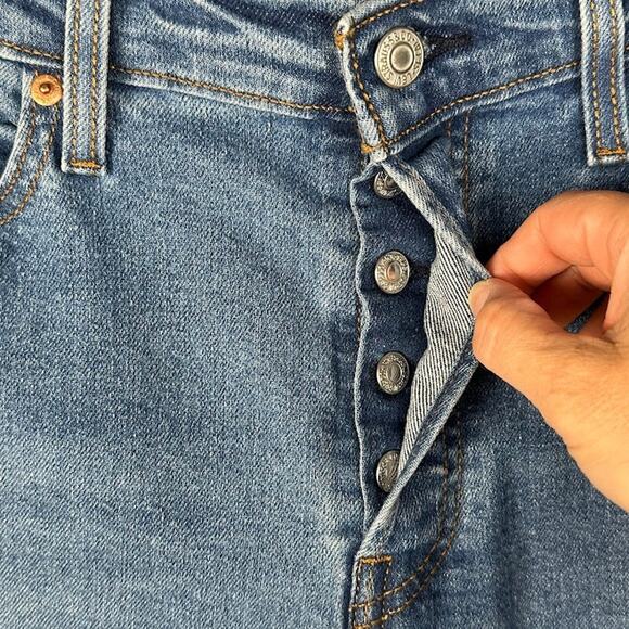 Levis Jeans Womens 31 Blue Wedgie Straight Button Fly Stretch Pockets High Rise - Picture 4 of 14